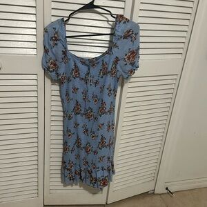 PUFF SLEEVE FLORAL DRESS